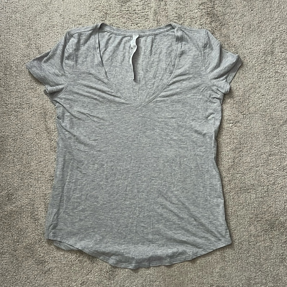 Lulu lemon gray cotton tee